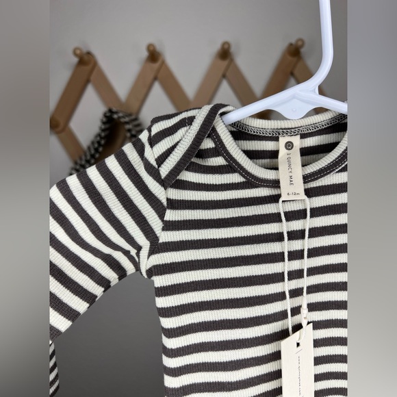 Quincy Mae Striped Set - Picture 4 of 6